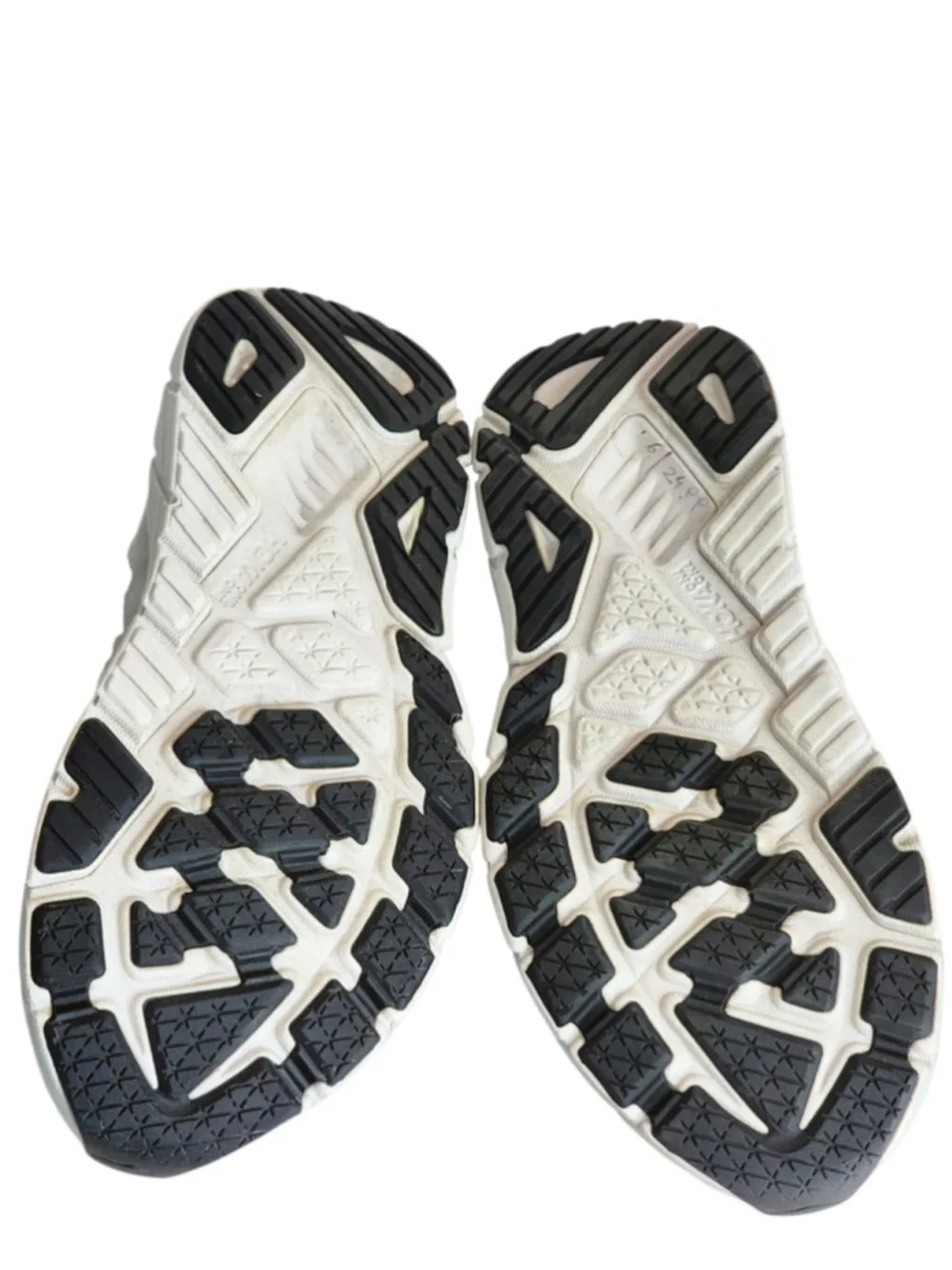 HOKA One One Women's Arahi 6 Athletic‎ Running Shoes Sneakers Light Gray Size 9